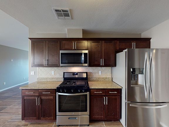 4th image of 11604 Leonor Duran St