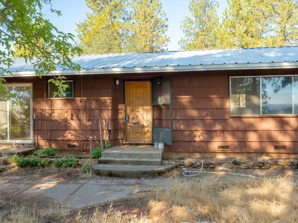 525 Roland Ln, Applegate, CA 95703