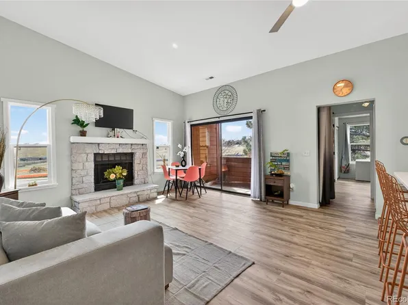 4292 S Salida Way #11, Aurora, CO 80013