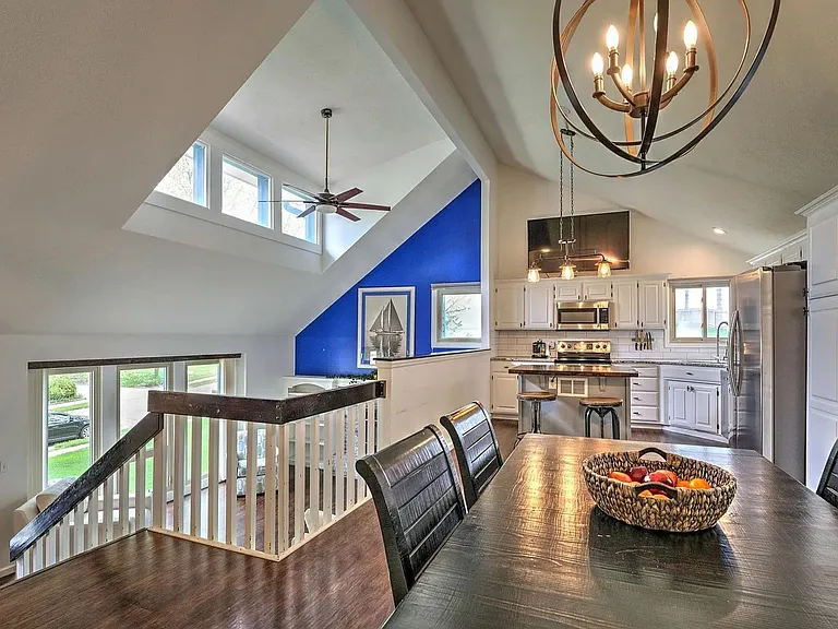 1329 Scott Rd — Photo 20