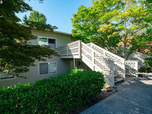 3433 McNary Pkwy APT 203, Lake Oswego, OR 97034