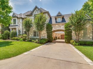 1528 River Crest Ct, Fort Worth, TX 76107