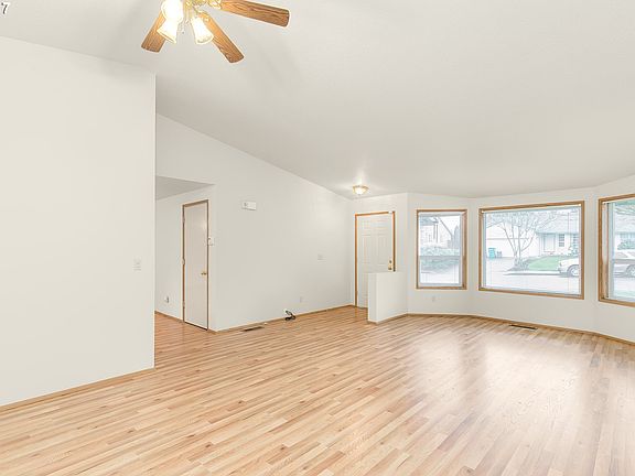 4th image of 10409 NW 23rd Ave