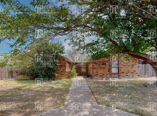 1444 Brook Meadow Cir, Lancaster, TX 75134
