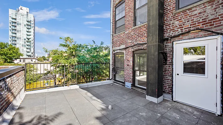 Rented by Nooklyn NYC LLC | media 8