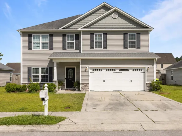 841 Dynasty Dr, Jacksonville, NC 28546