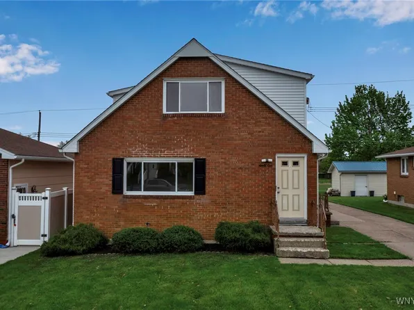 91 Theresa Dr, Cheektowaga, NY 14227