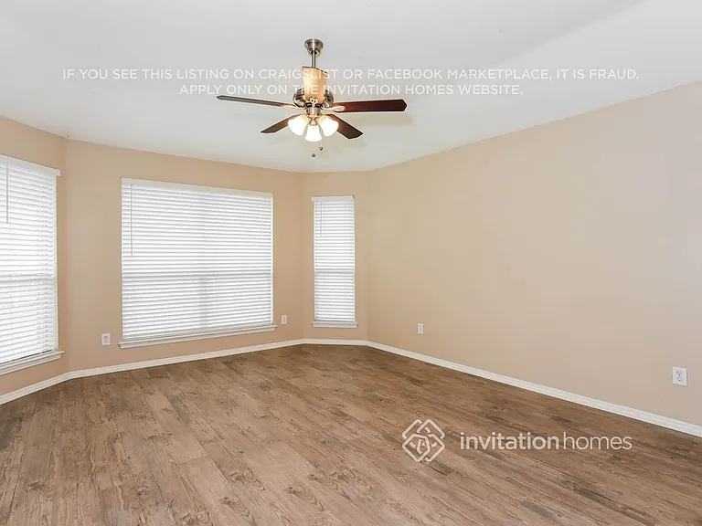 614 Saint Eric Dr — Photo 13