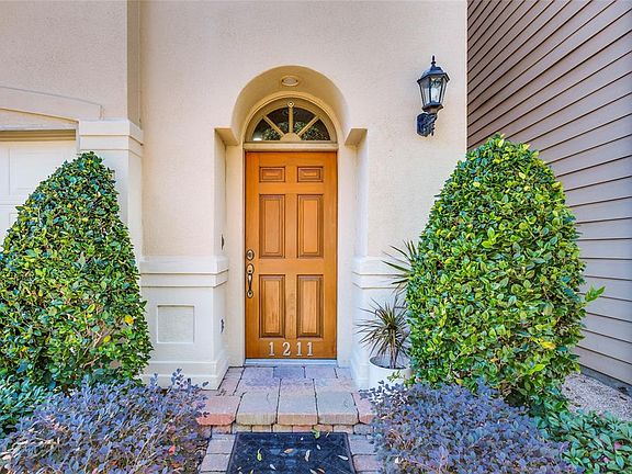 2nd image of 1211 Sherwood Forest Glen Ct