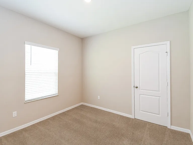 337 Fellbrook Dr — Photo 10