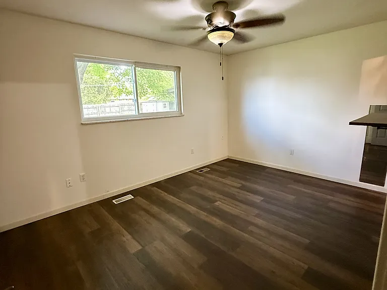 3049 E Stroop Rd — Photo 14
