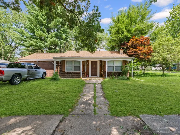1008 E Florida Ave, Urbana, IL 61801
