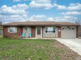1520 Amesbury Ct, Piqua, OH 45356