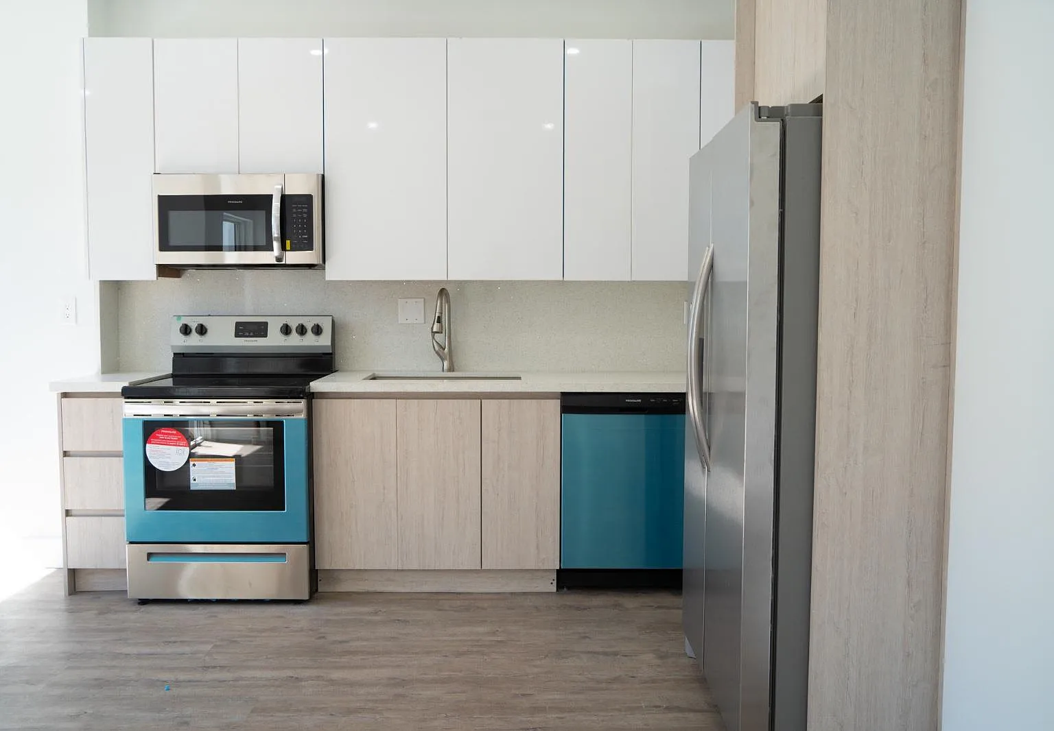 500 Foster Rd — Photo 3