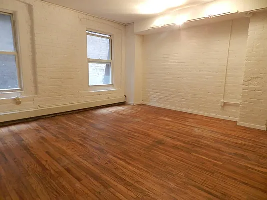 Rented by Living New York | media 18