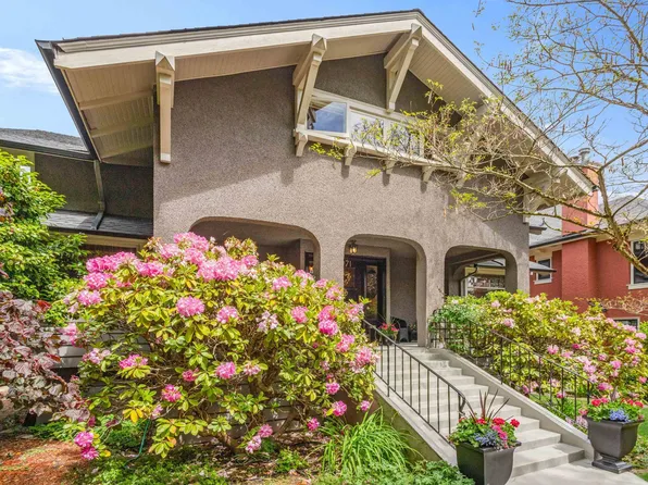 1971 W 36th Ave, Vancouver, BC V6M 1K7