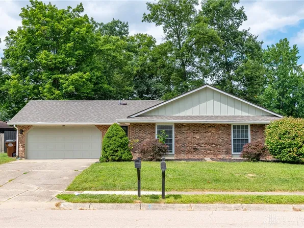 145 Timberwood Ln, Springboro, OH 45066