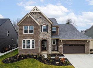 2803 Weeping Pine Dr, Medina, OH 44256