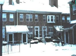 1540 Maryland Club Dr, Royal Oak, MI
