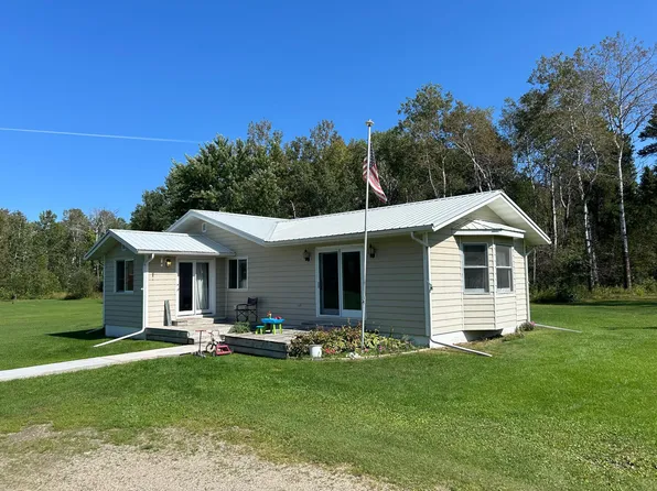 46359 120th St, Wannaska, MN 56761