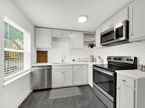 5th image of 5603 Petty St #A