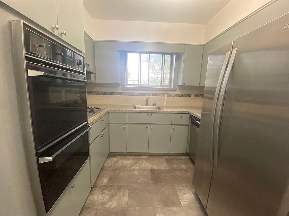 1st image of 3210 Spencer Dr #1