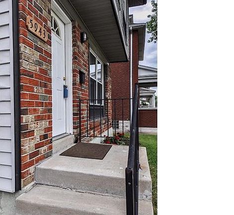 3rd image of 5943 Cates Ave