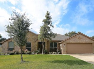1803 Dancing Oaks Ct, Belton, TX 76513