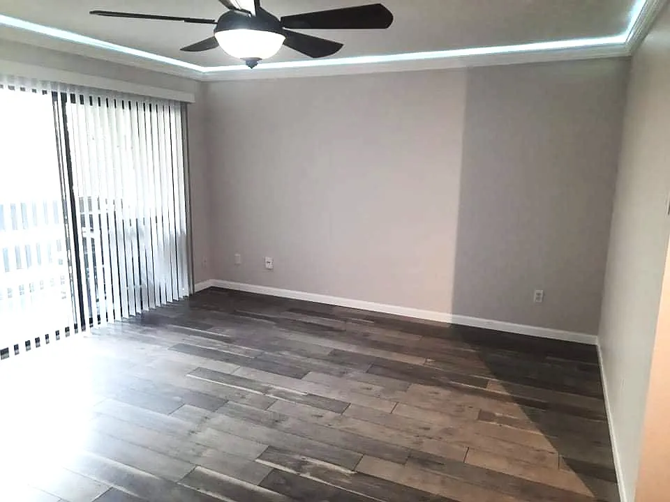 2 bed, 1093 sqft, $1,650 — Photo 4