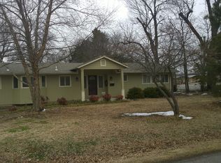 307 E Shawnee St, Tahlequah, OK 74464