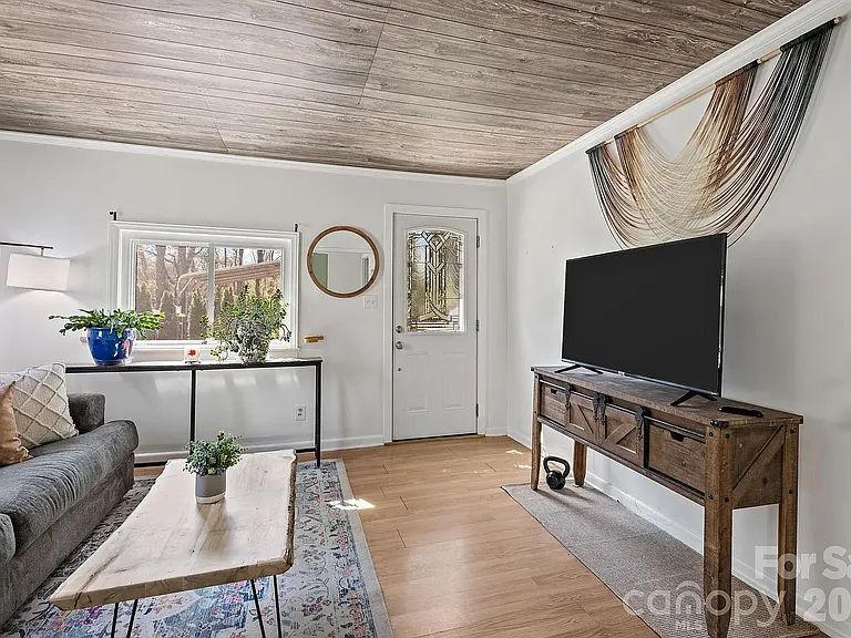 11 Log Cabin Trl — Photo 14