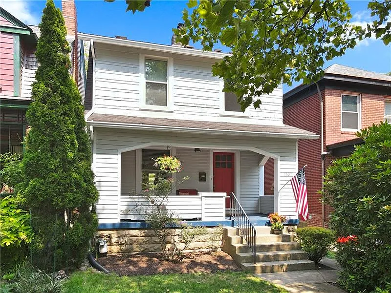 1307 Richmond St photo 1