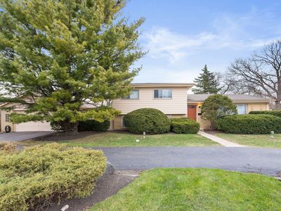 2708 Harrison St, Glenview, IL, 60025