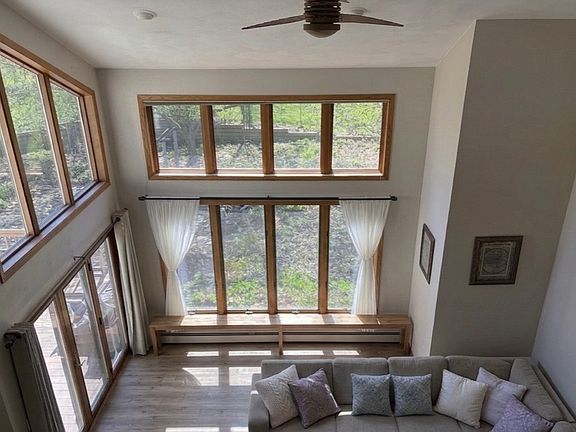 4th image of 3261 N Silver Ridge Dr