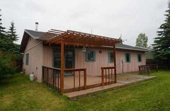 3rd image of 481 Cindy Dr