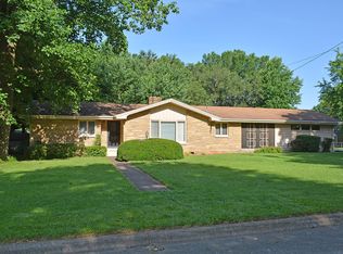1621 S Ferguson Ave, Springfield, MO 65807