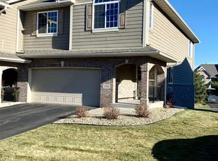 2581 Waterfall Way NW, Prior Lake, MN 55372