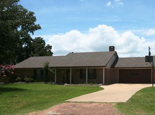 157 Buenger Rd, Industry, TX 78944