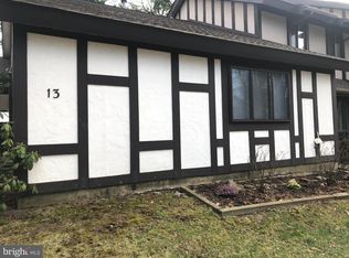 13 Mulberry Ct, Lumberton, NJ 08048