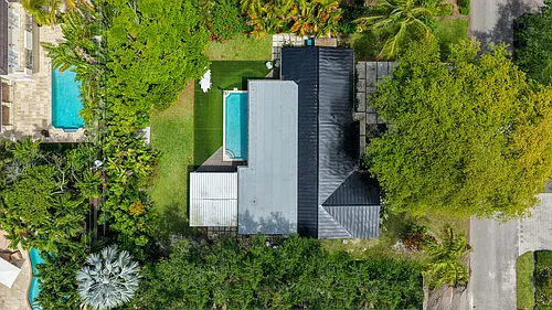 7830 SW 53rd Pl Photo 1