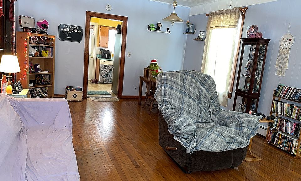 932 Guyandotte Ave, Mullens, WV 25882 Zillow