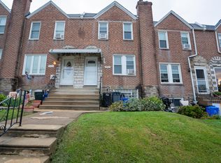 5935 Jannette St, Philadelphia, PA 19128