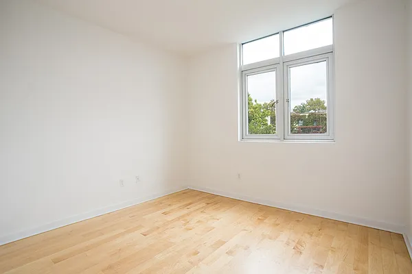 Sold by MNS | media 23