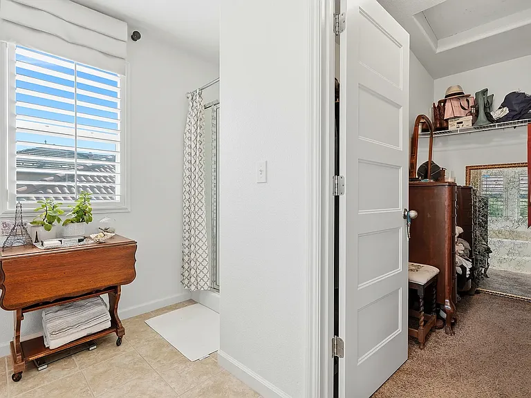 1521 N Encoure Way — Photo 11