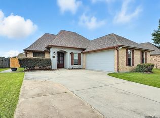 2452 Creek Hollow Ave, Zachary, LA 70791