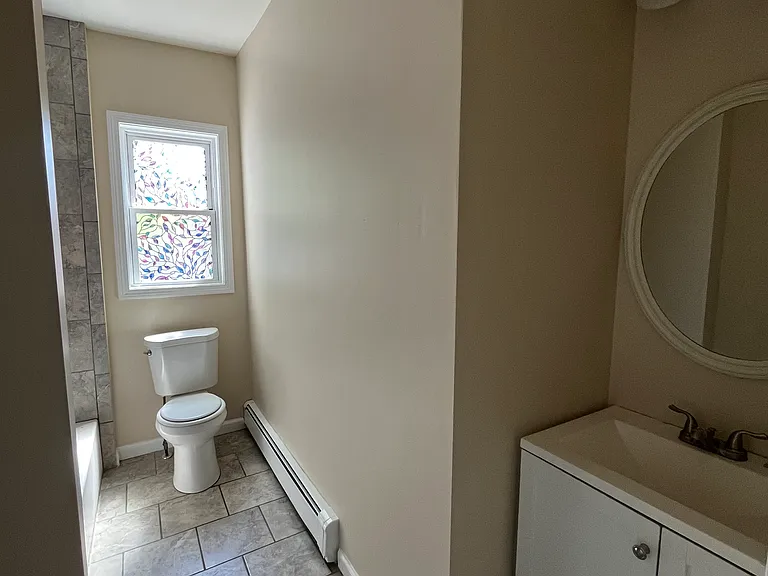 412 S Main St #1 — Photo 8