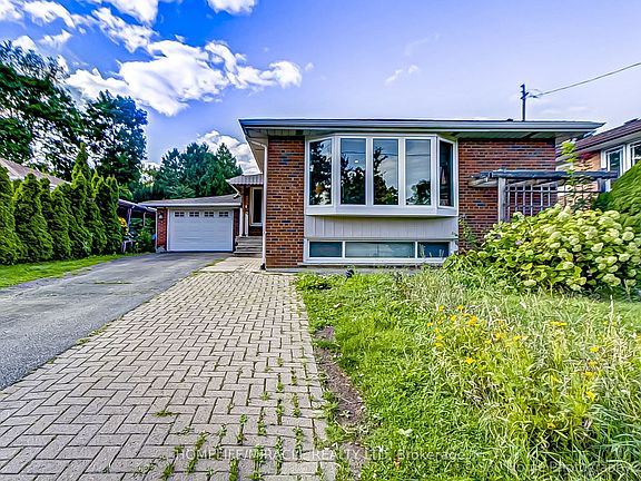 2nd image of 30 Fallowfield Rd