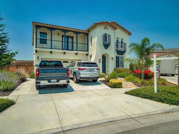 3rd image of 1150 Black Forest Dr