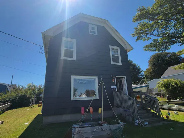 7 Butler St, Yarmouth, NS B5A 3Y7