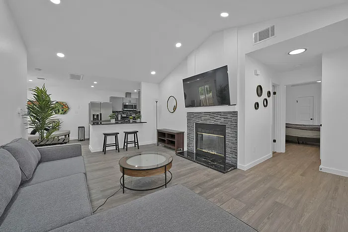 12221 Little Fatima Ln — Photo 10